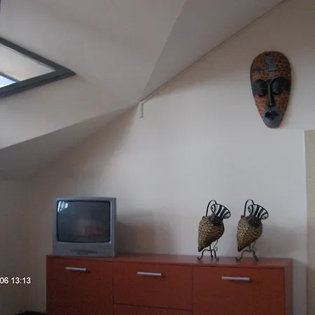 Medievale 5 Apartman *